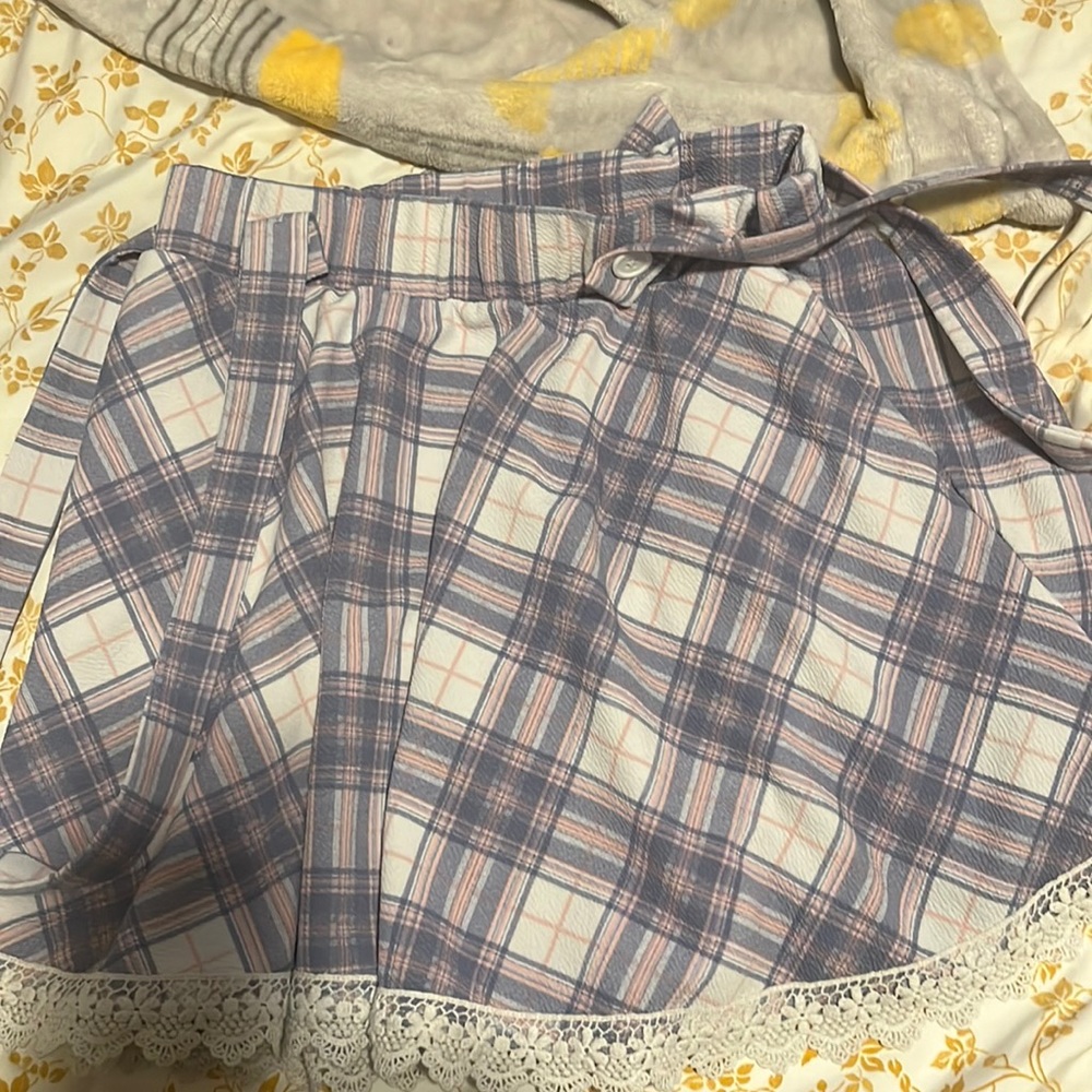 Purple Pink and white laced Holster Skirt with Pockets.
